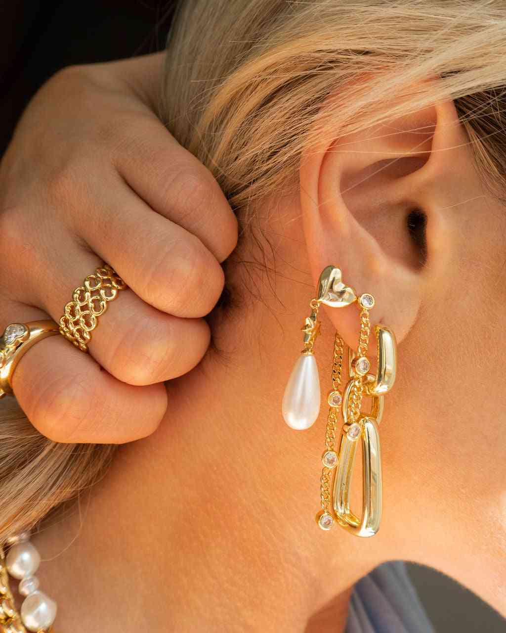 LUV AJ Luv Aj The Pearl Star Studs - Gold BELLA n' BEAR