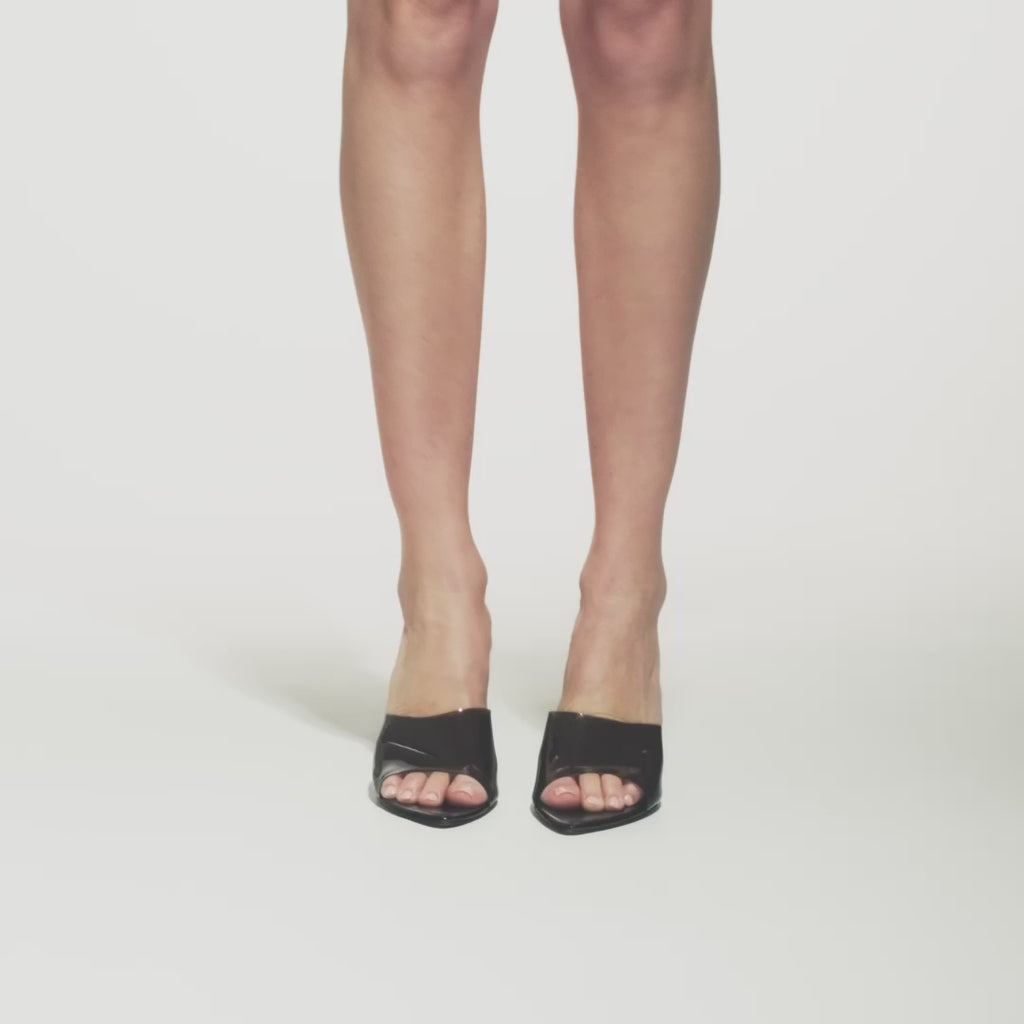 Sara Wedge