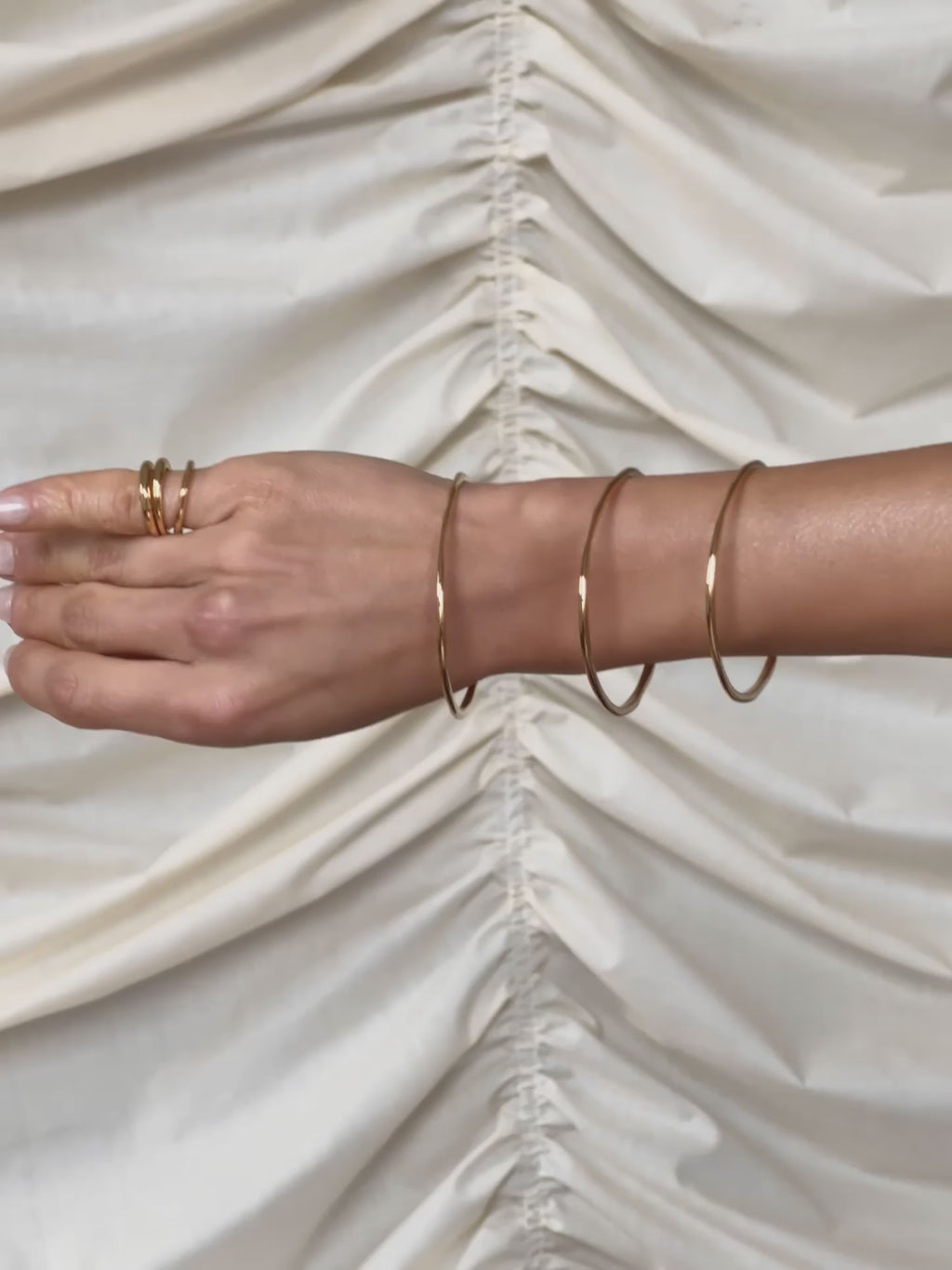 LUV AJ Luv Aj The Arezou Bangle Set - Gold BELLA n' BEAR