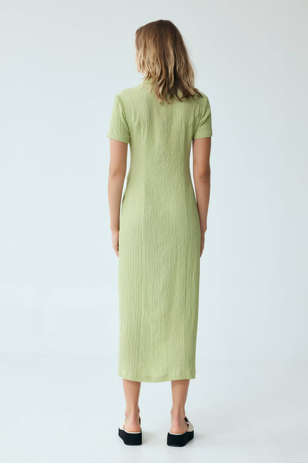 Mint waffle midi shirt dress, back view, short sleeves and button placket