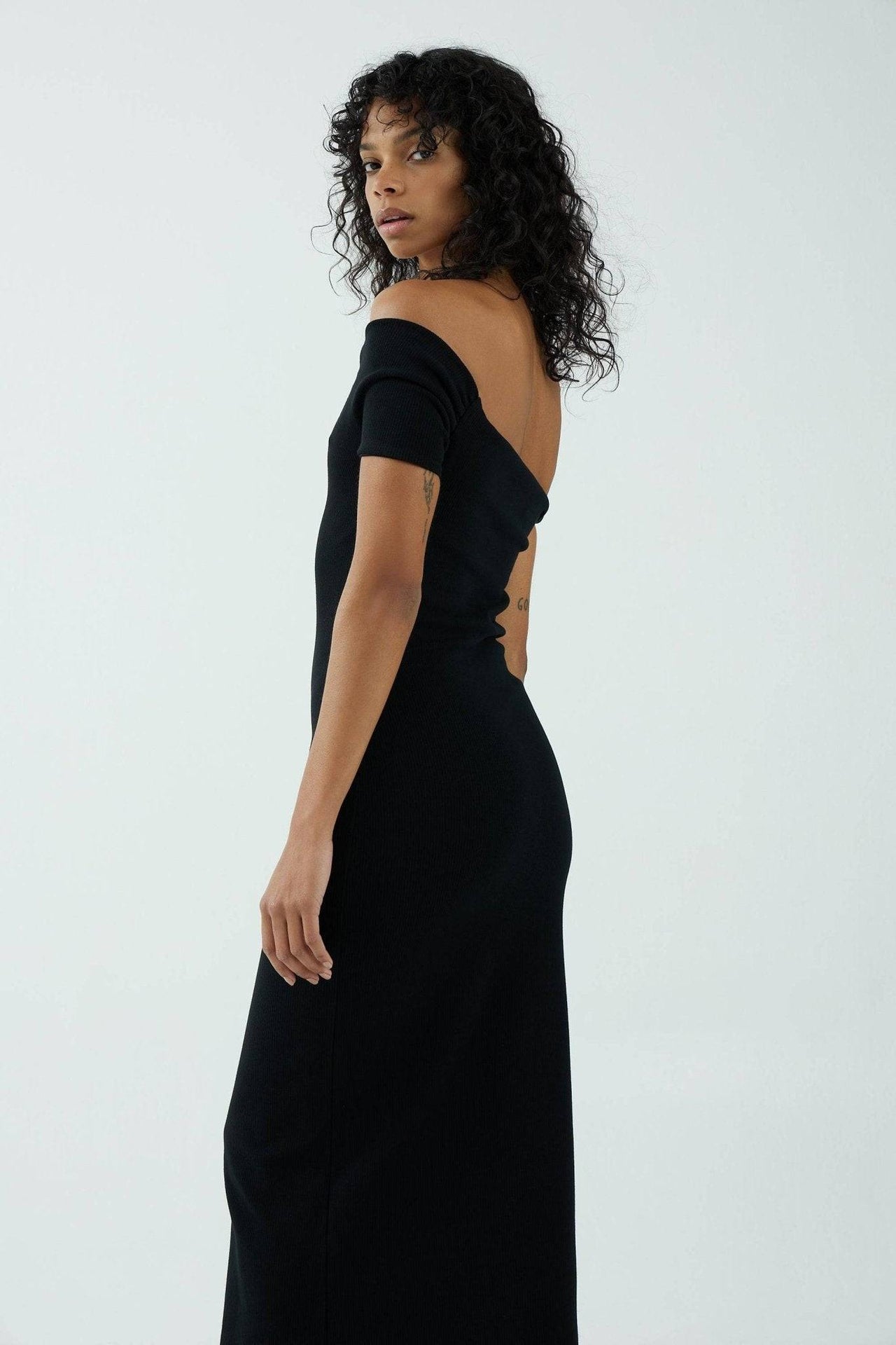 THIRD FORM Third From Intertwined Off Shoulder Dress - Black BELLA n' BEAR