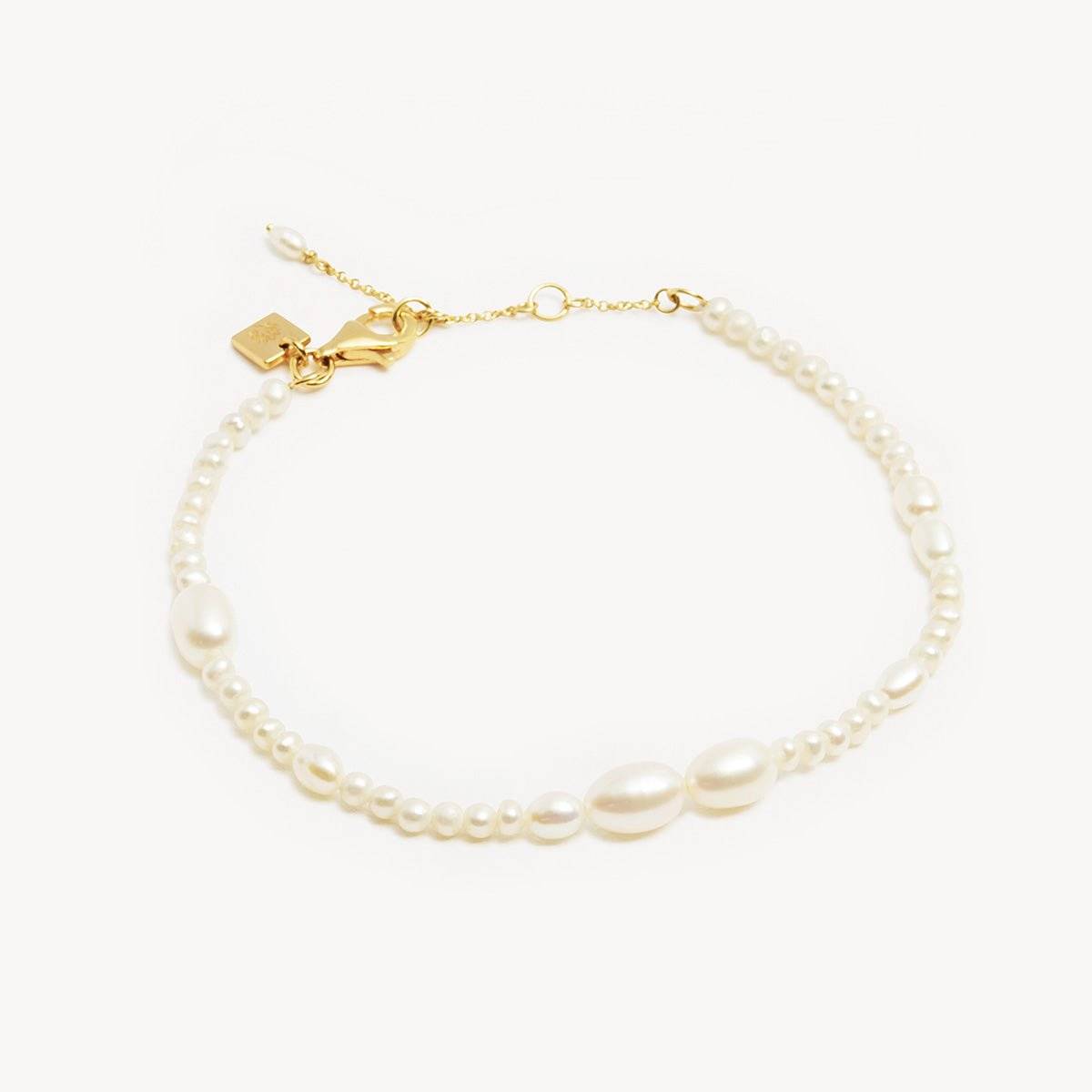 BY CHARLOTTE By Charlotte Lunar Light Pearl Bracelet - 18k Gold Vermeil BELLA n' BEAR