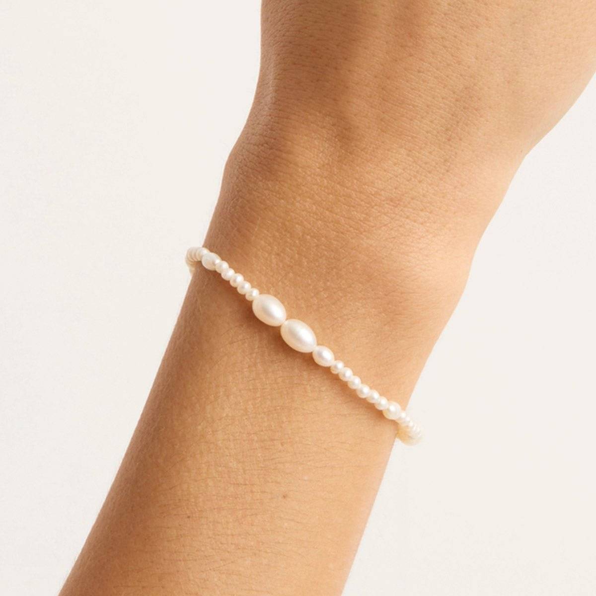 BY CHARLOTTE By Charlotte Lunar Light Pearl Bracelet - 18k Gold Vermeil BELLA n' BEAR